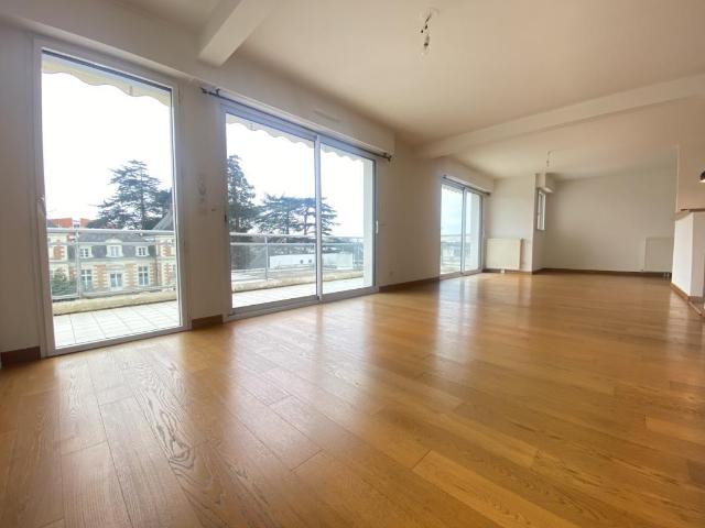 Appartement 3 pièces 103 m²