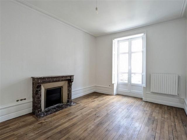 Appartement 3 pièces 103 m²