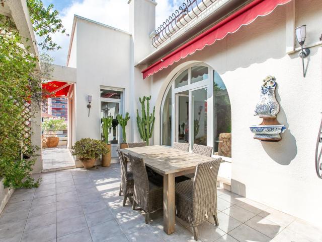 Appartement 3 pièces 103 m²