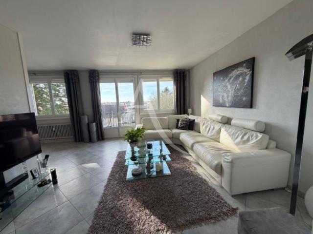 Appartement 3 pièces 104 m²