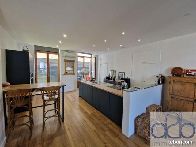 Appartement 3 pièces 104 m²