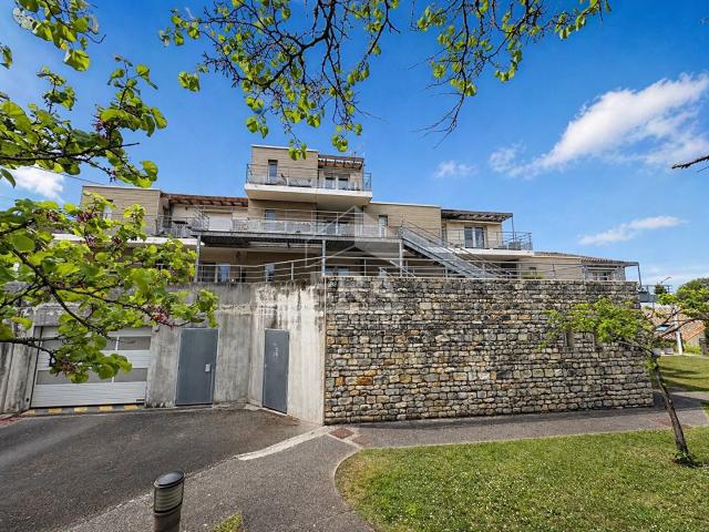Appartement 3 pièces 104 m²