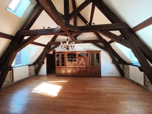 Appartement 3 pièces 104 m²