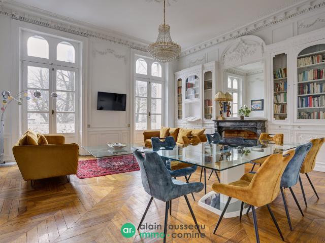 Appartement 4 pièces 105 m²