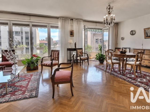 Appartement 3 pièces 108 m²