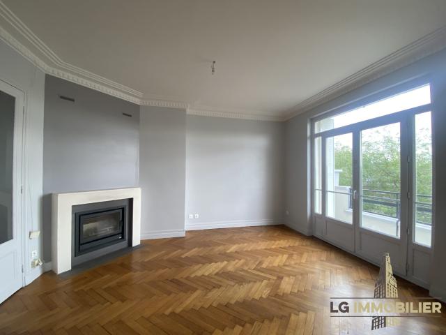 Appartement 3 pièces 111 m²