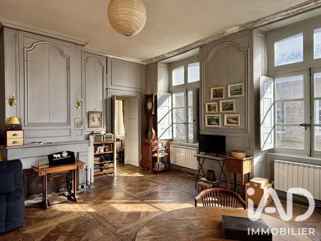 Appartement 3 pièces 115 m²