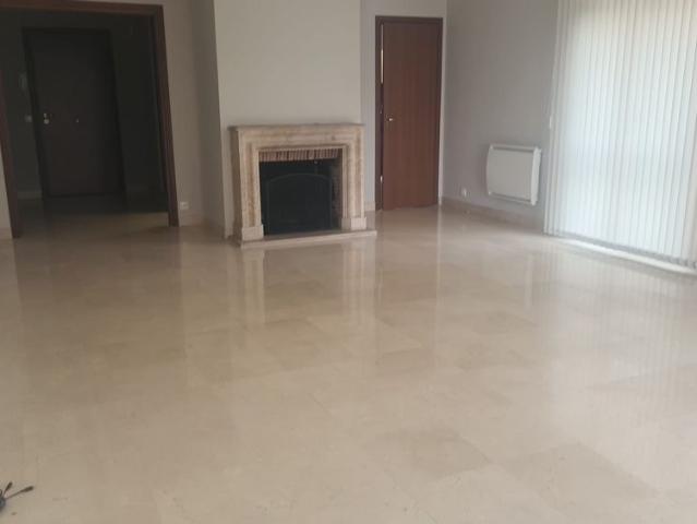 Appartement 3 pièces 118m²