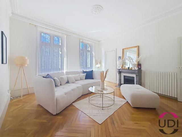 Appartement 3 pièces 119 m²