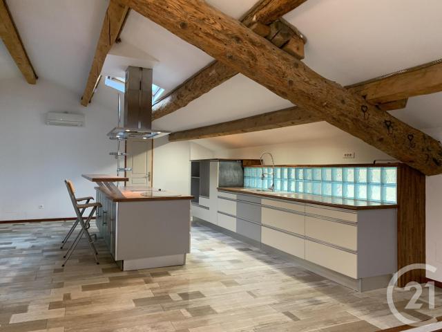 Appartement 3 pièces 121 m²
