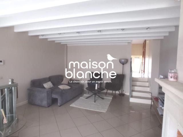 Appartement 3 pièces 122 m²