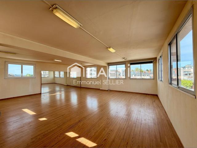 Appartement 3 pièces 124 m²
