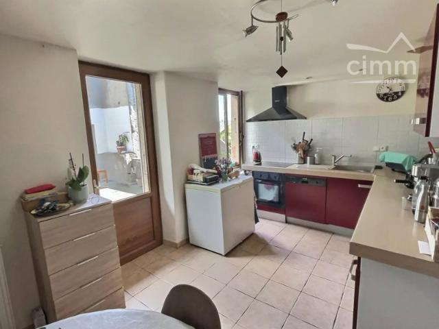 Appartement 3 pièces 124m2