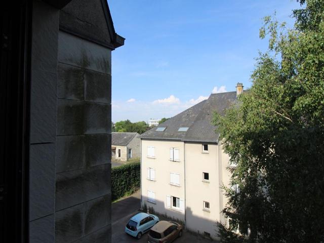 Appartement 7 pièces 126 m²