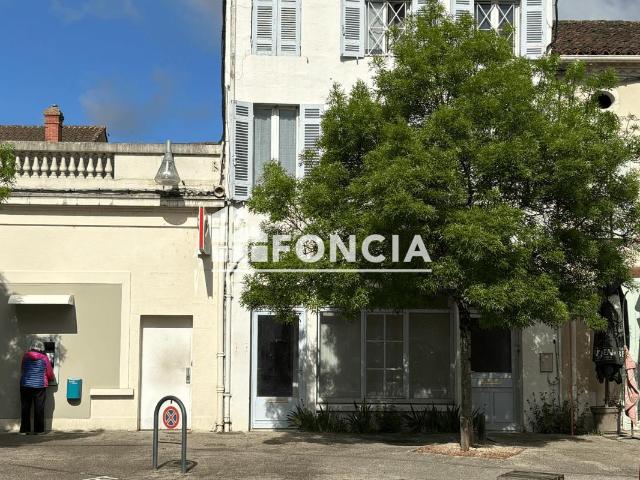 Appartement 3 pièces 128 m²