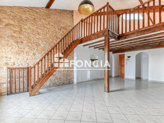 Appartement 3 pièces 131 m²