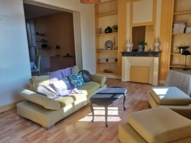 Appartement 3 pièces 132 m²