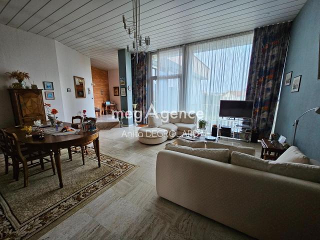Appartement 3 pièces 134 m²