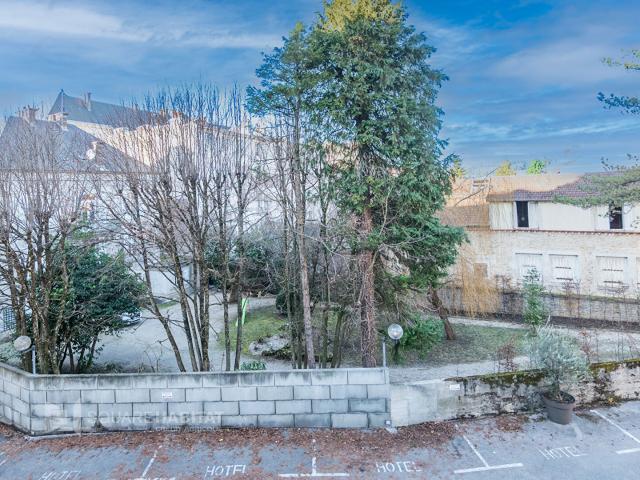 Appartement 3 pièces 134 m²