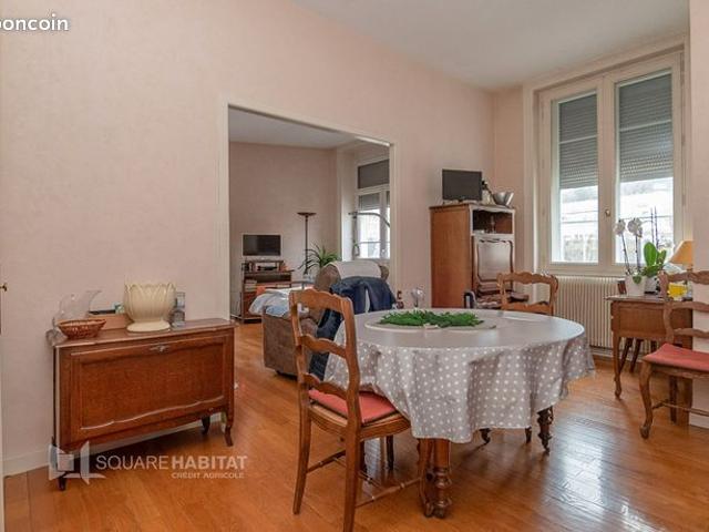 Appartement 3 pièces 134 m²