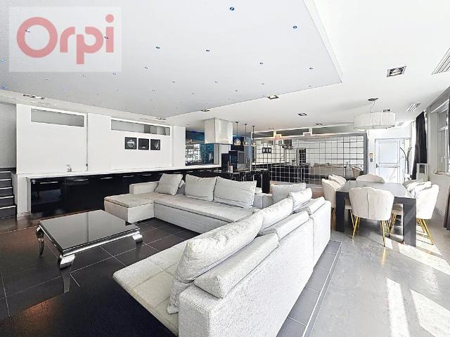 Appartement 3 pièces, 134 m² à louer à Annemasse 74100