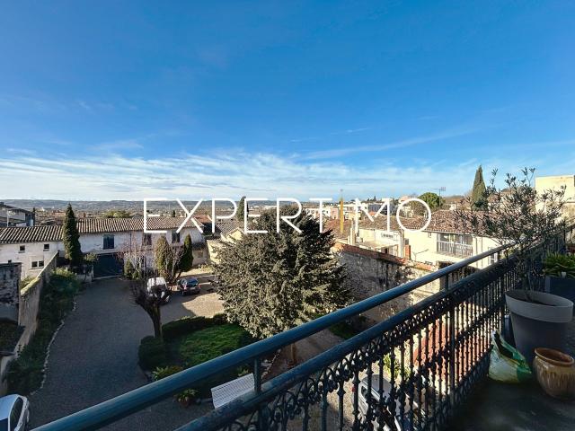 Appartement 3 pièces 141 m²