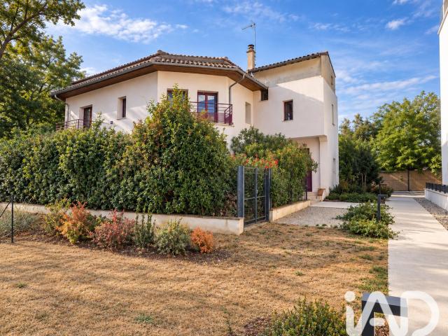 Appartement 3 pièces 145 m²