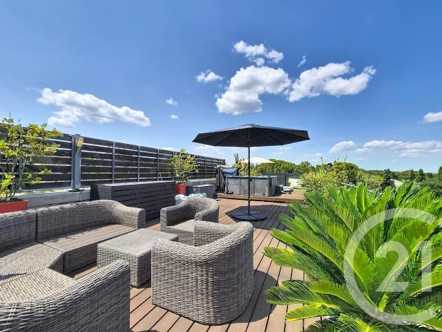 Appartement 4 pièces 148 m²