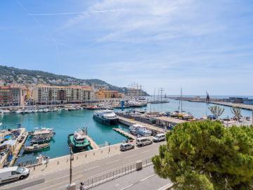 Appartement 3 pièces 150 m²