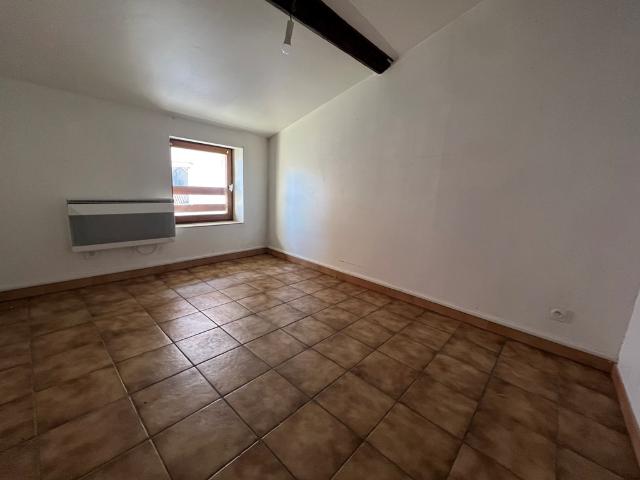Appartement 3 pièces 37m² habitable