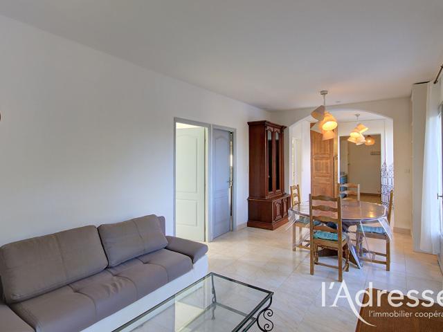 Appartement 3 pièces Talasani 69.01m² 750€ à louer
