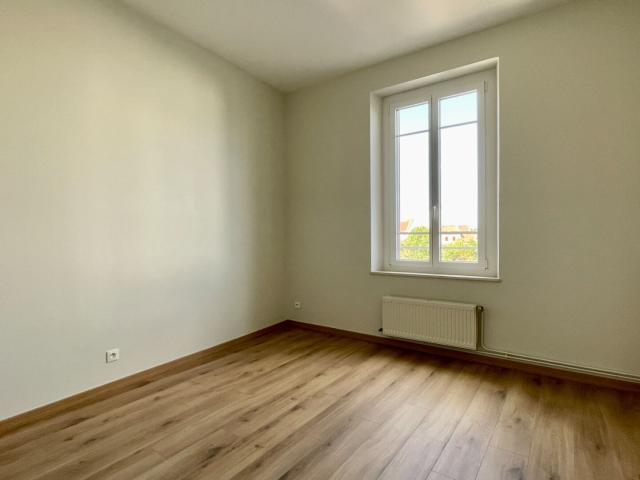 Appartement 3 pièces Thaon les Vosges 79.31m² 700€ à louer
