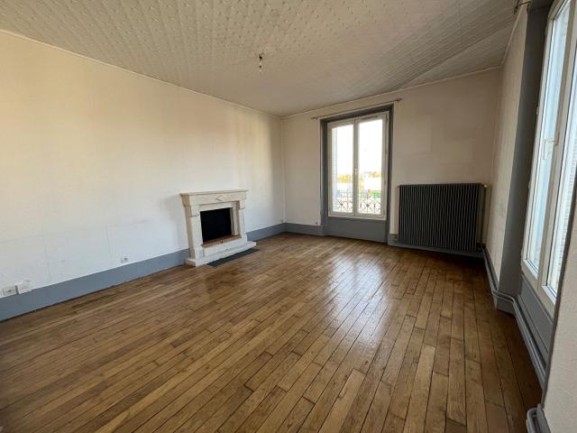Appartement 3 pièces Vaires sur Marne 56.87m² 977€ à louer