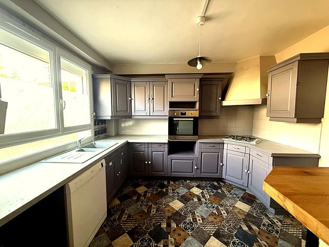 Appartement 3 pièces Villemomble 82.00m² 1300€ à louer