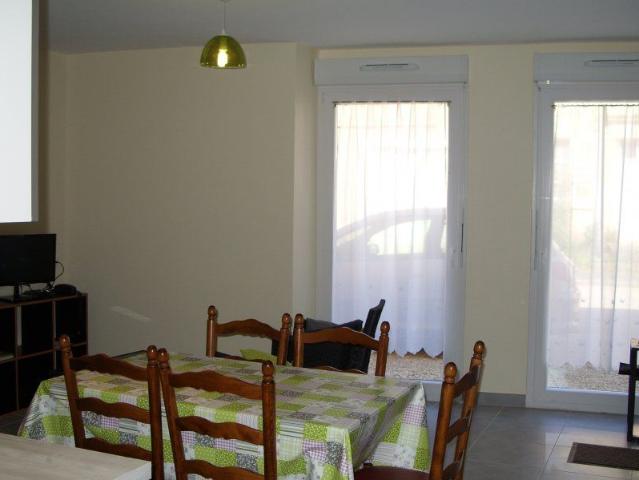 Appartement 3 pièces à Hévilliers