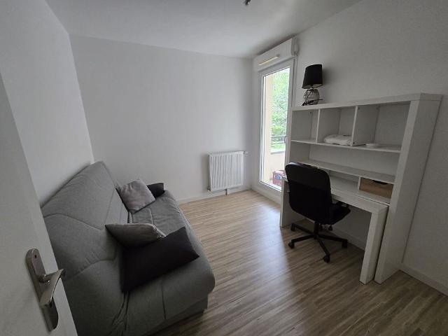 Appartement 3 pièces à louer à Corbeil Essonnes Réf 17182