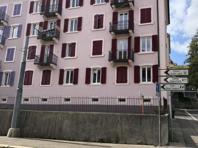 Appartement 3 pièces à louer à La Chaux de Fonds Flatfox