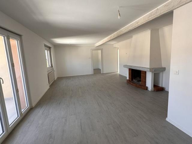 Appartement 3 ½ pièces à louer à La Chaux de Fonds Flatfox