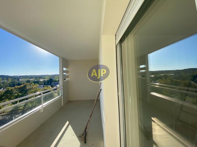 Appartement 3 pièces, à louer à Pontivy 56300