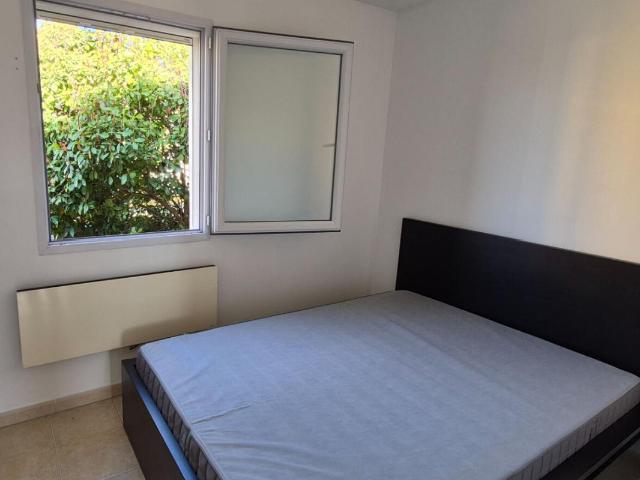 Appartement 3 pièces, à louer à Régusse 83630