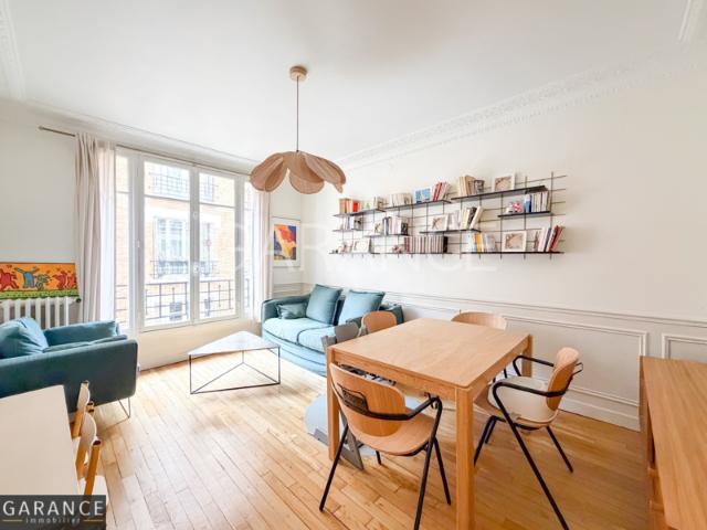 Appartement 3 pièces à Paris Daumesnil 75012 CHARME de l