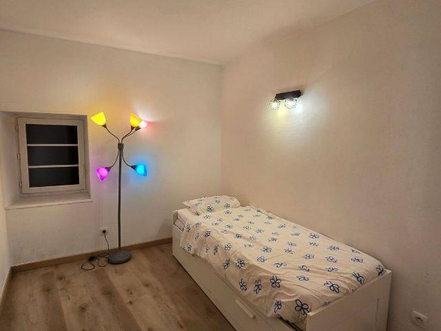 Appartement 3 Pièces à Ségny refait a neuf avec cave et parking