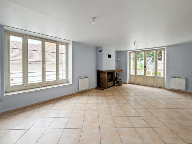 Appartement 3 pièces Aincourt 70.00m² 1050€ à louer