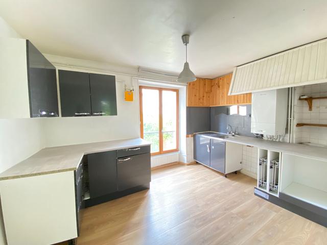 Appartement 3 pièces Athis Mons 75.00m² 1046€ à louer l'Adresse