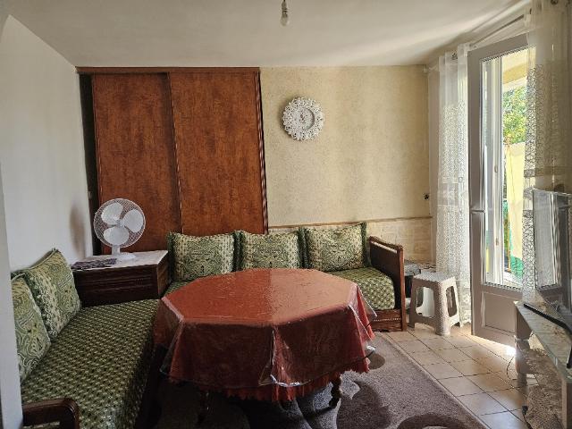 Appartement 3 pièces avec balcon, cave et stationnement