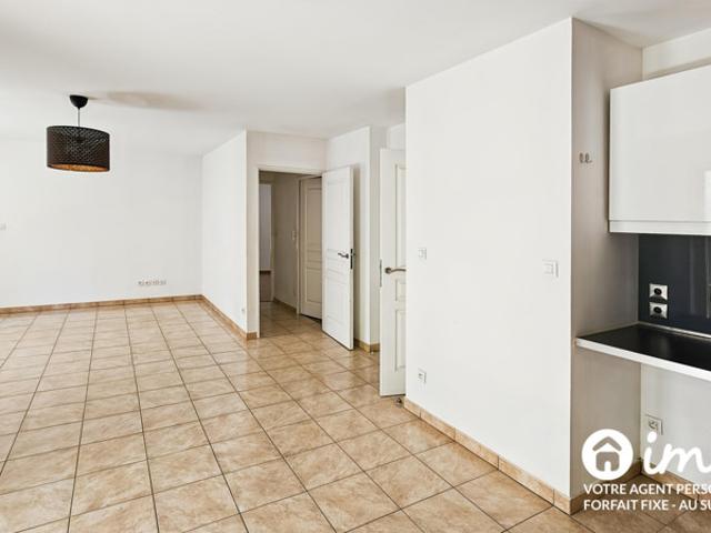 Appartement 3 pièces avec balcon, garage possible