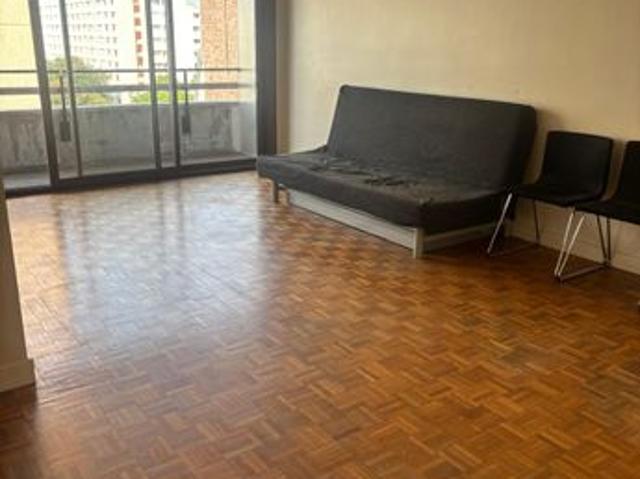 Appartement 3 pièces avec deux balcons, une cave et un parking