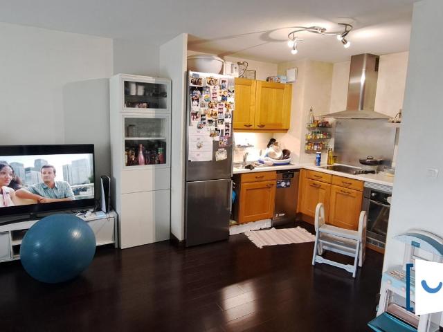 Appartement 3 pièces avec extérieur et parking