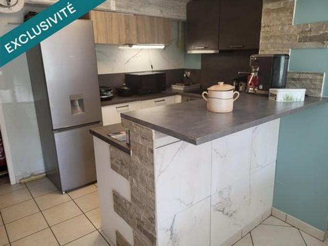Appartement 3 pièces avec garage et parking privatif