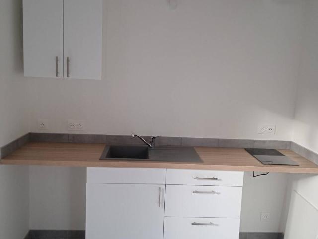 Appartement 3 pièces avec jardin et places de parking